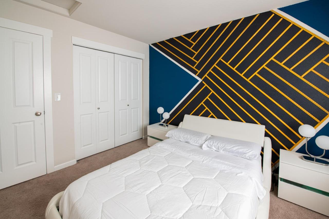 Utopia Luxury Stay Puyallup Exterior photo